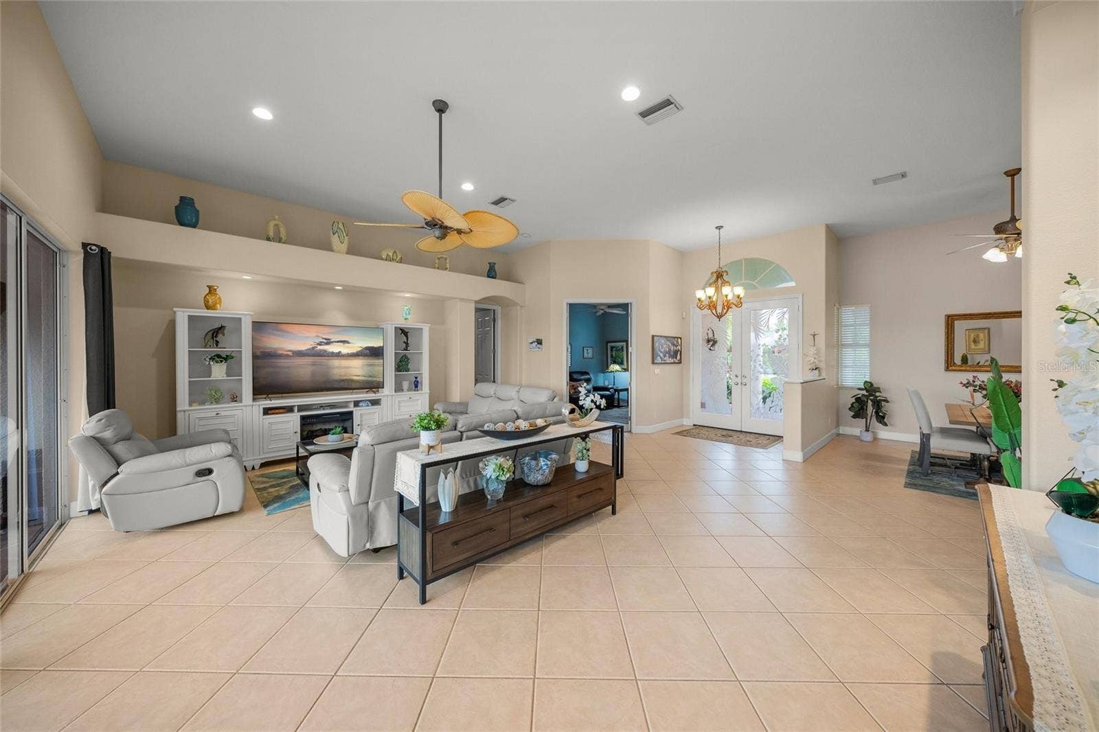 2889 GRAZELAND DRIVE, Sarasota, FL 34240 2889 GRAZELAND DRIVE, Sarasota, FL 34240