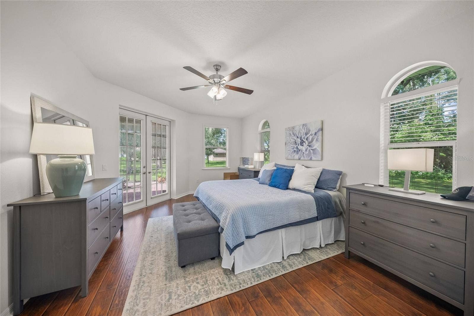 4749 ACORN CIRCLE, Sarasota, FL 34233
