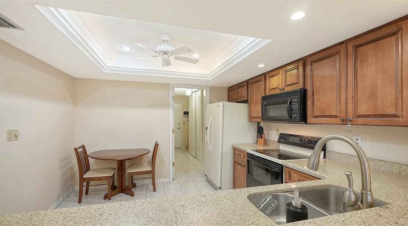 Plenty of counter space.  A cooks dream.