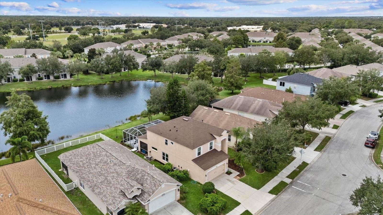 15302 SEAROBBIN DRIVE, Lakewood Ranch, FL 34202