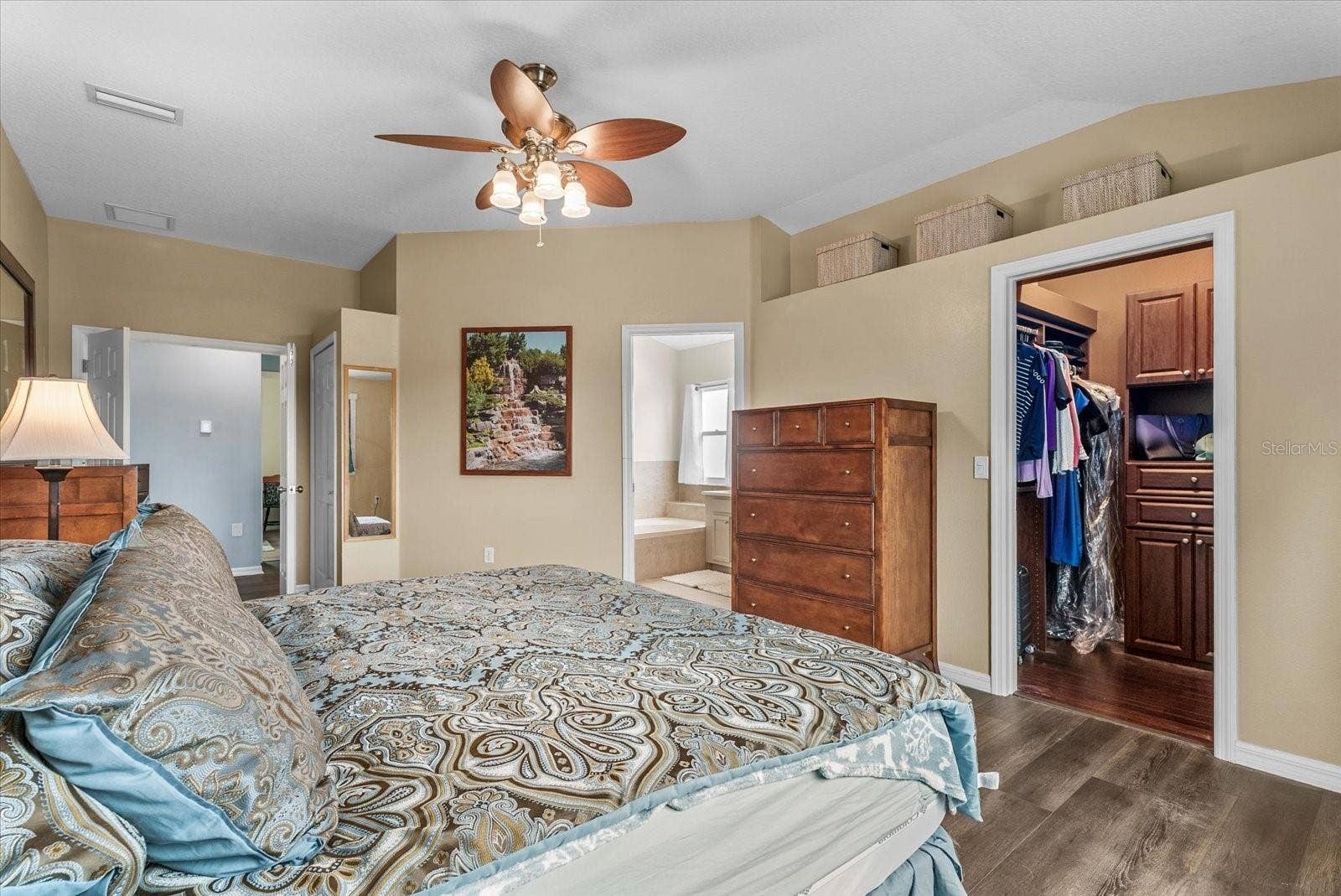 15302 SEAROBBIN DRIVE, Lakewood Ranch, FL 34202