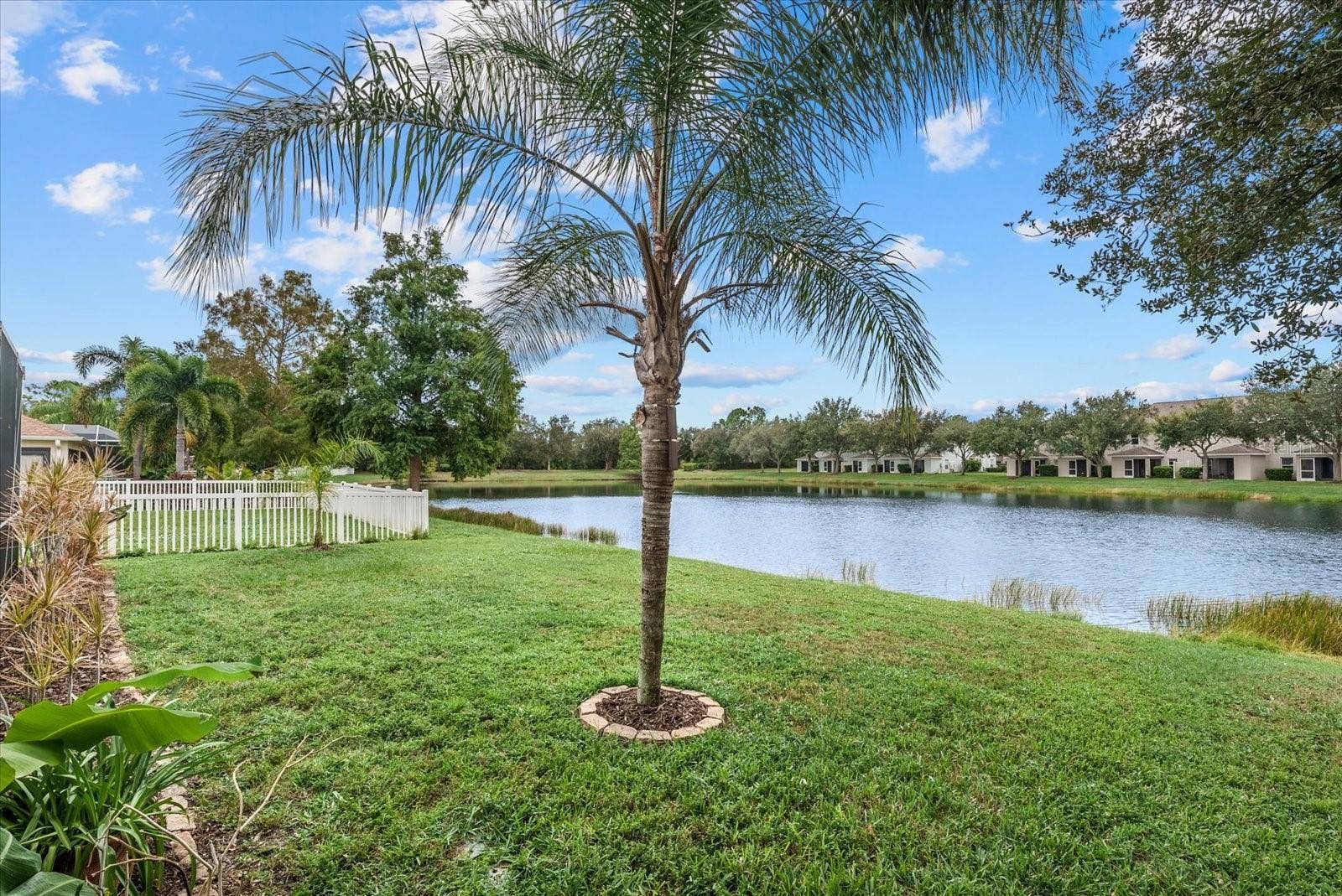 15302 SEAROBBIN DRIVE, Lakewood Ranch, FL 34202