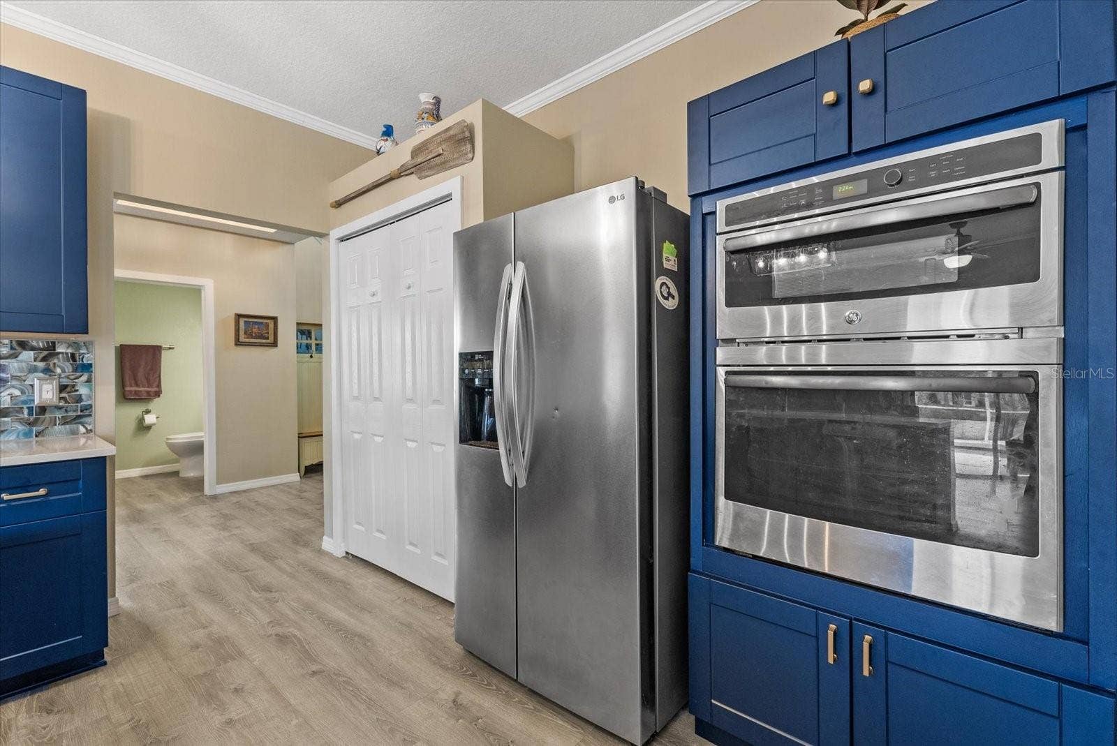 15302 SEAROBBIN DRIVE, Lakewood Ranch, FL 34202
