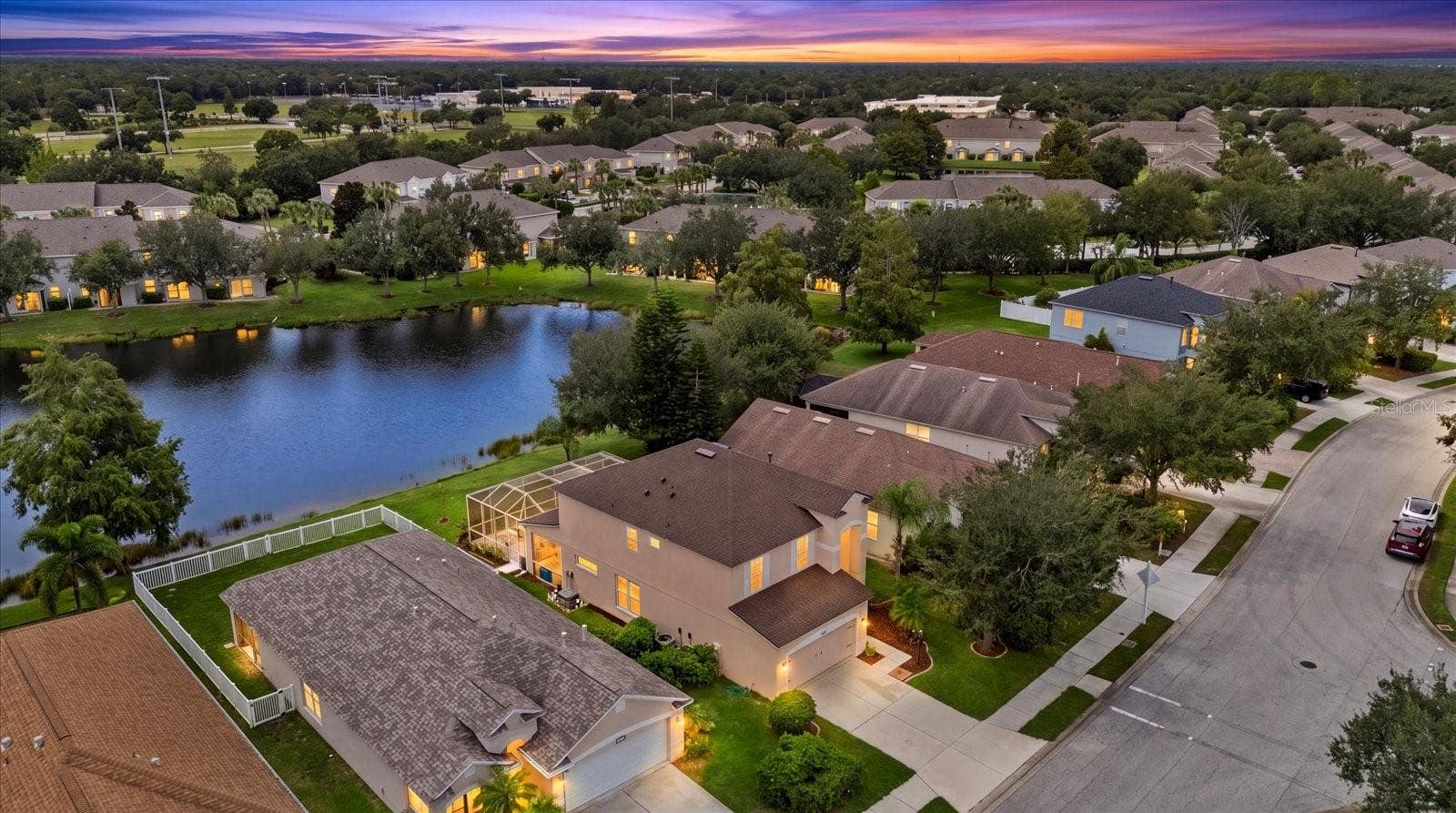 15302 SEAROBBIN DRIVE, Lakewood Ranch, FL 34202