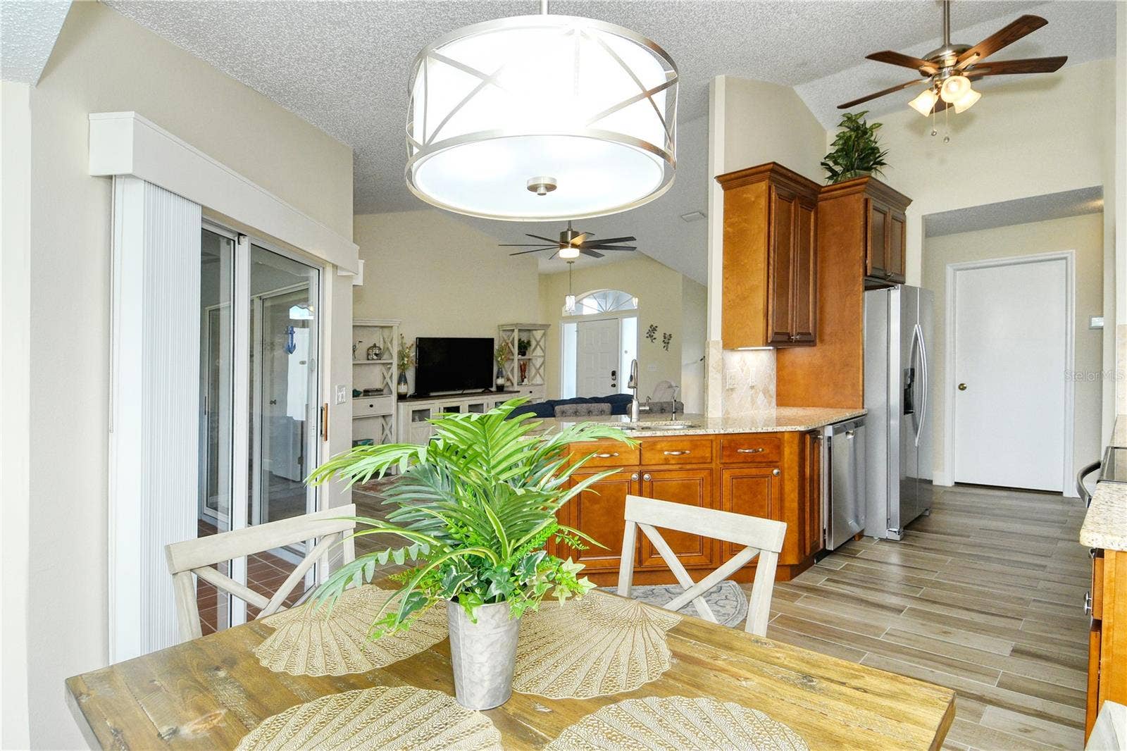 1604 ALEXANDER CROSSING WAY, Sun City Center, FL 33573 Breakfast Nook