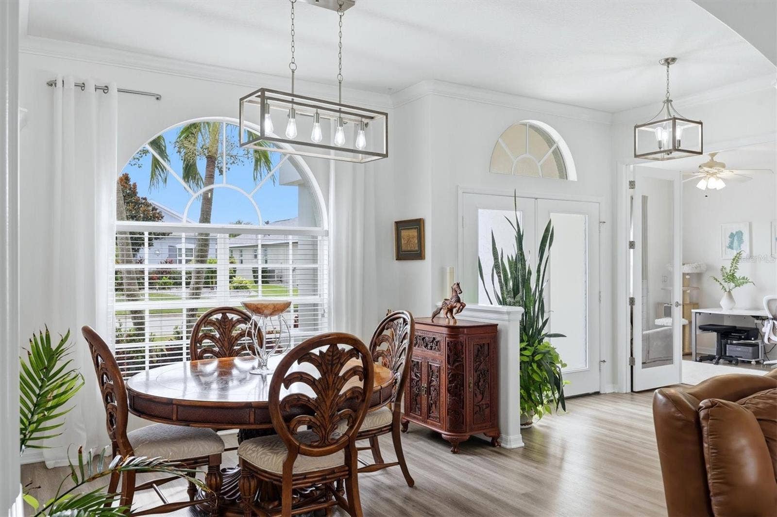 Formal Dining room