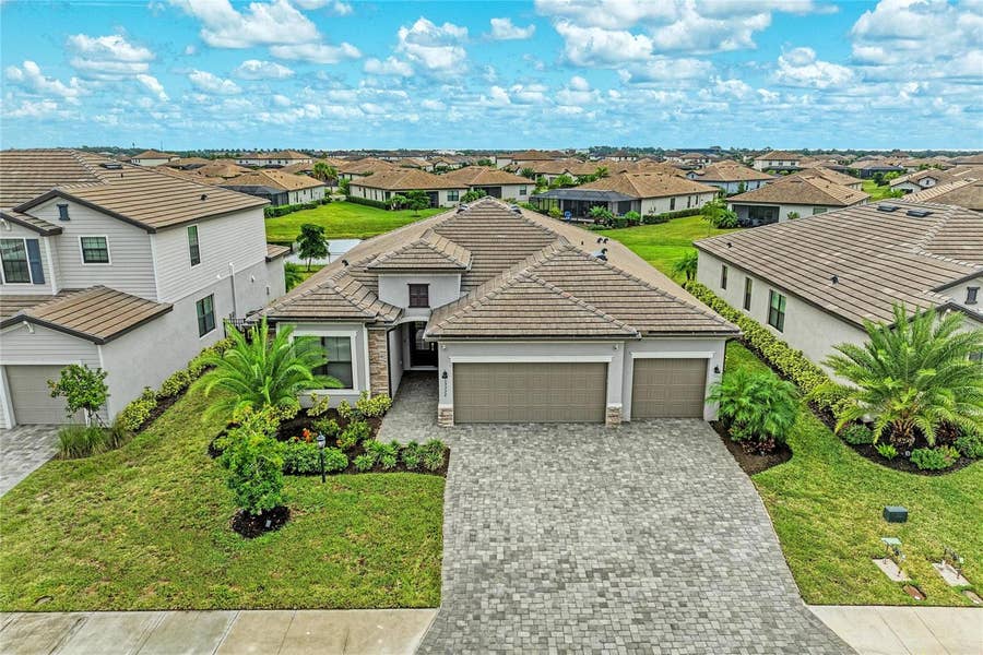 Property photo for 15332 SERENE SHORES LOOP, Bradenton, FL