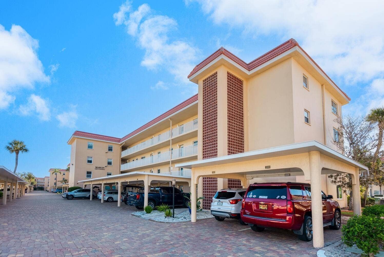 1250 N PORTOFINO DRIVE, #304, Sarasota, FL 34242 1250 N PORTOFINO DRIVE, #304, Sarasota, FL 34242