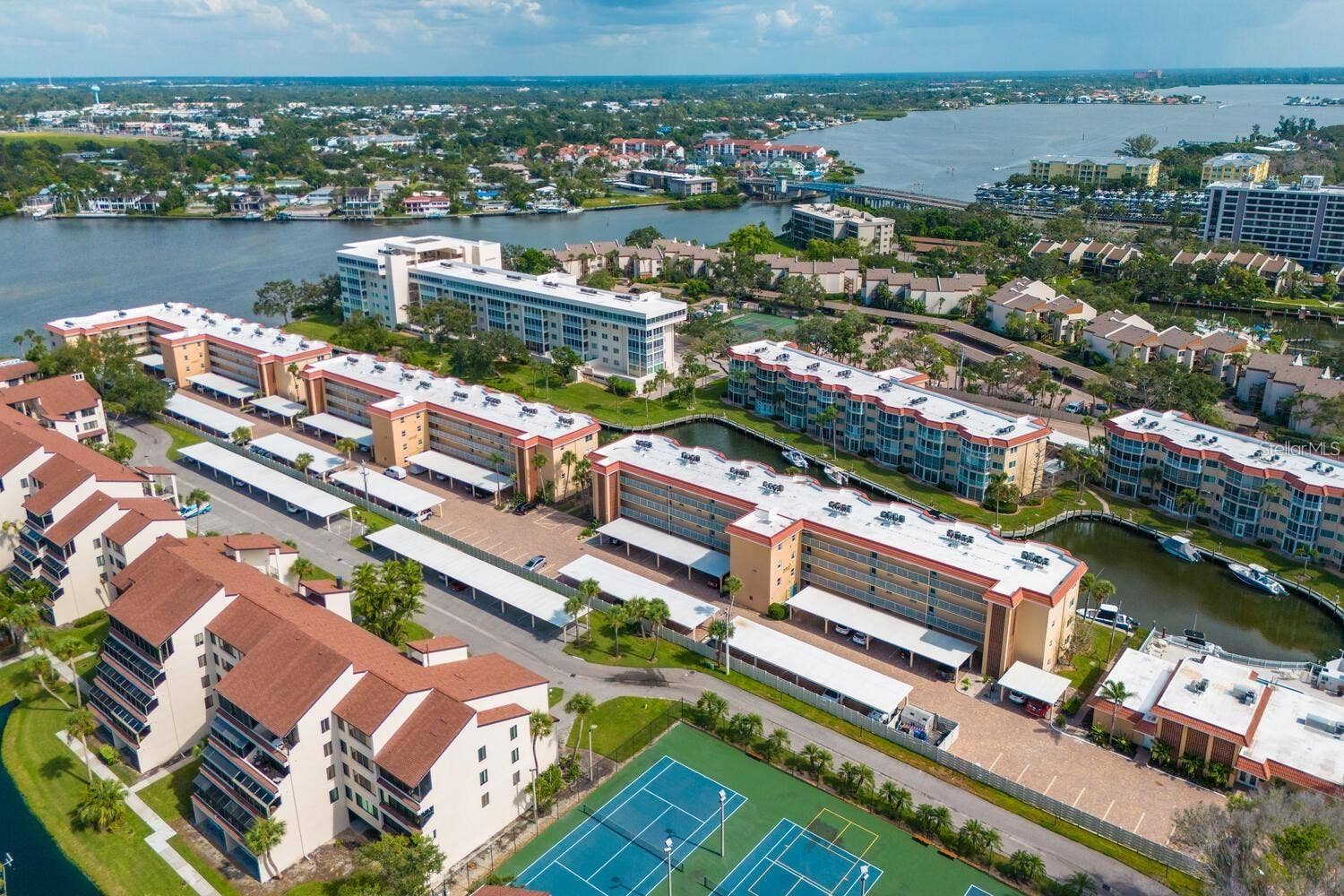 1250 N PORTOFINO DRIVE, #304, Sarasota, FL 34242 1250 N PORTOFINO DRIVE, #304, Sarasota, FL 34242