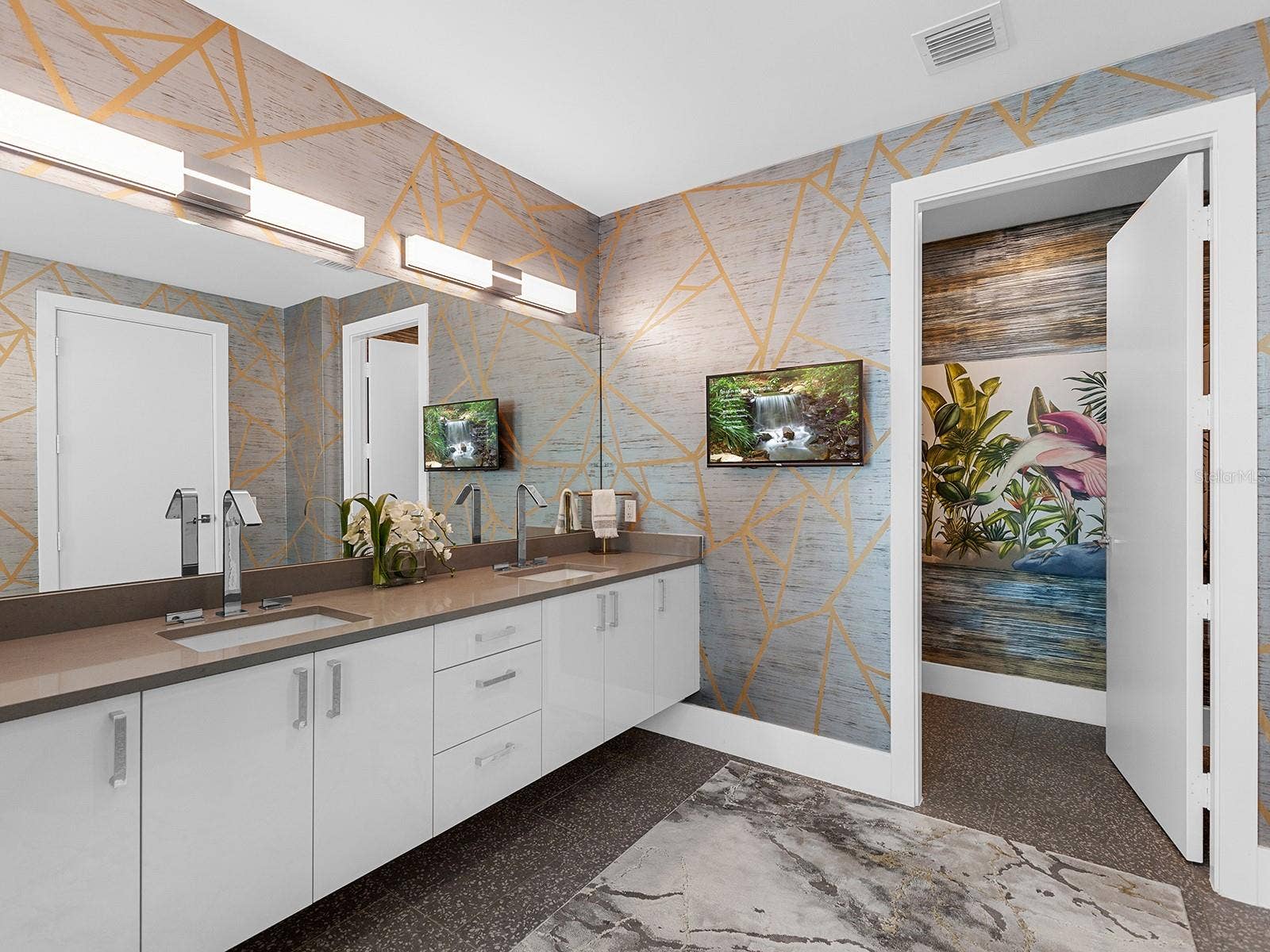 540 N TAMIAMI TRAIL, #1503, Sarasota, FL 34236 540 N TAMIAMI TRAIL, #1503, Sarasota, FL 34236