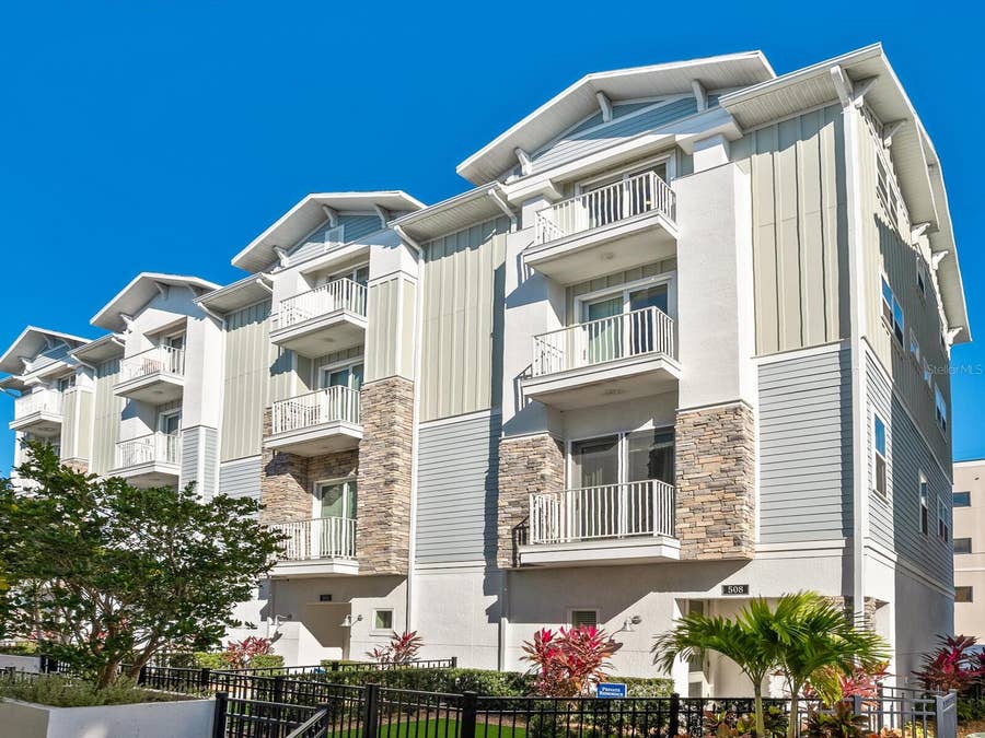 Property photo for 508 LAUREL PARK DRIVE, Sarasota, FL