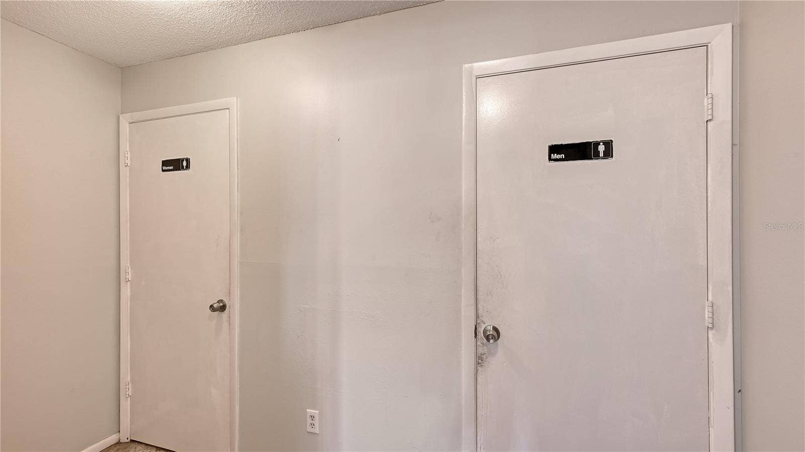 4576 SAMUEL STREET, Sarasota, FL 34233