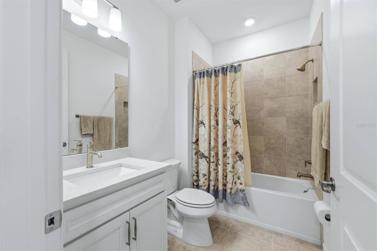 10635 WYNWARD WAY, Parrish, FL 34219 Second Bath