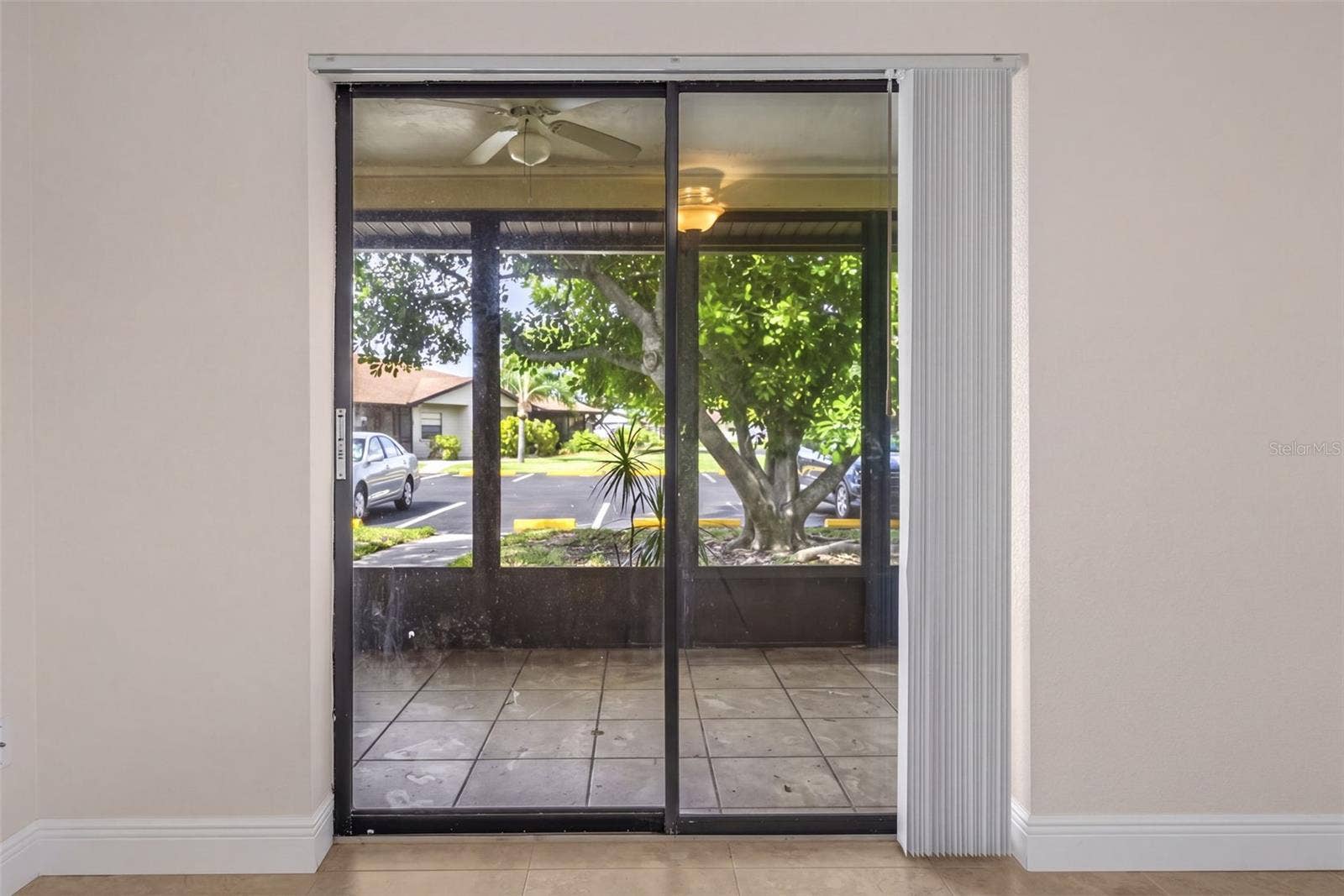 Screened in Lanai