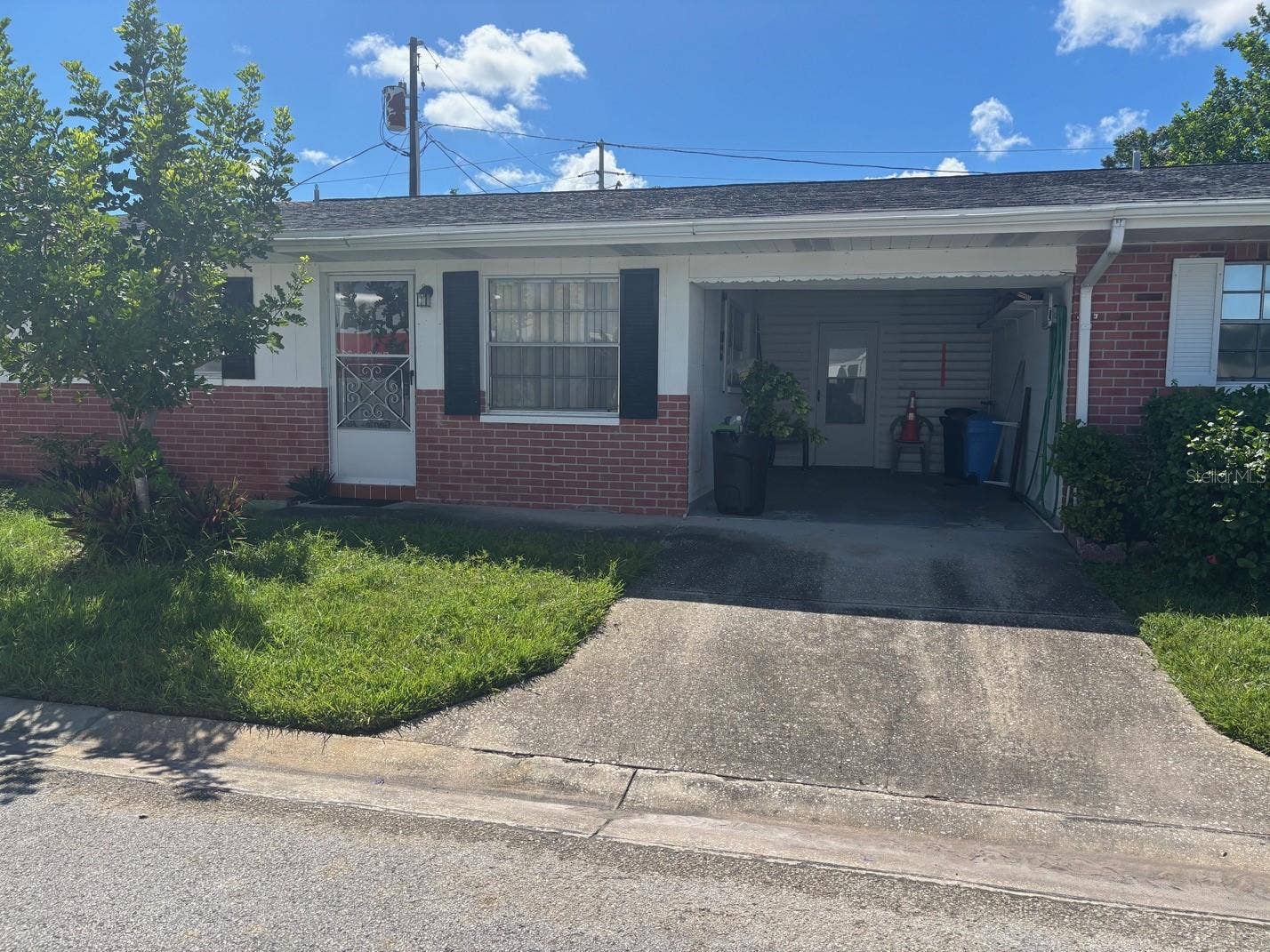 10100 TULIP STREET N, Pinellas Park, FL 33782