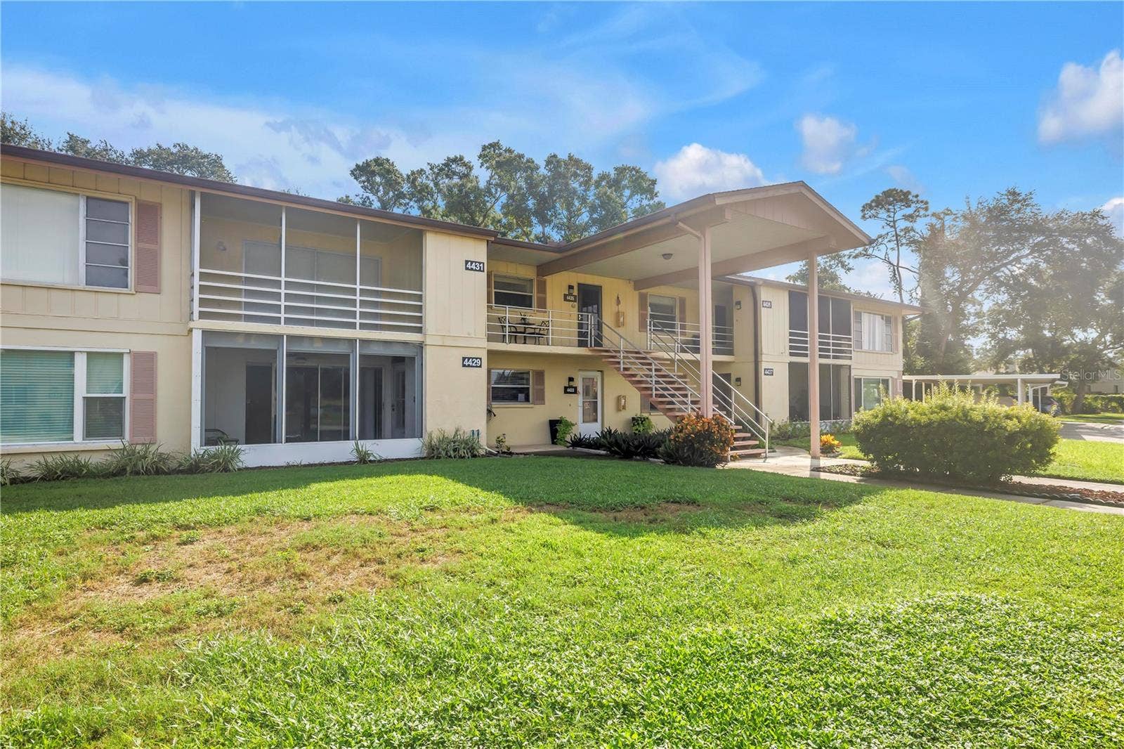 4435 NARRAGANSET TRAIL, #66A, Sarasota, FL 34233 View from side