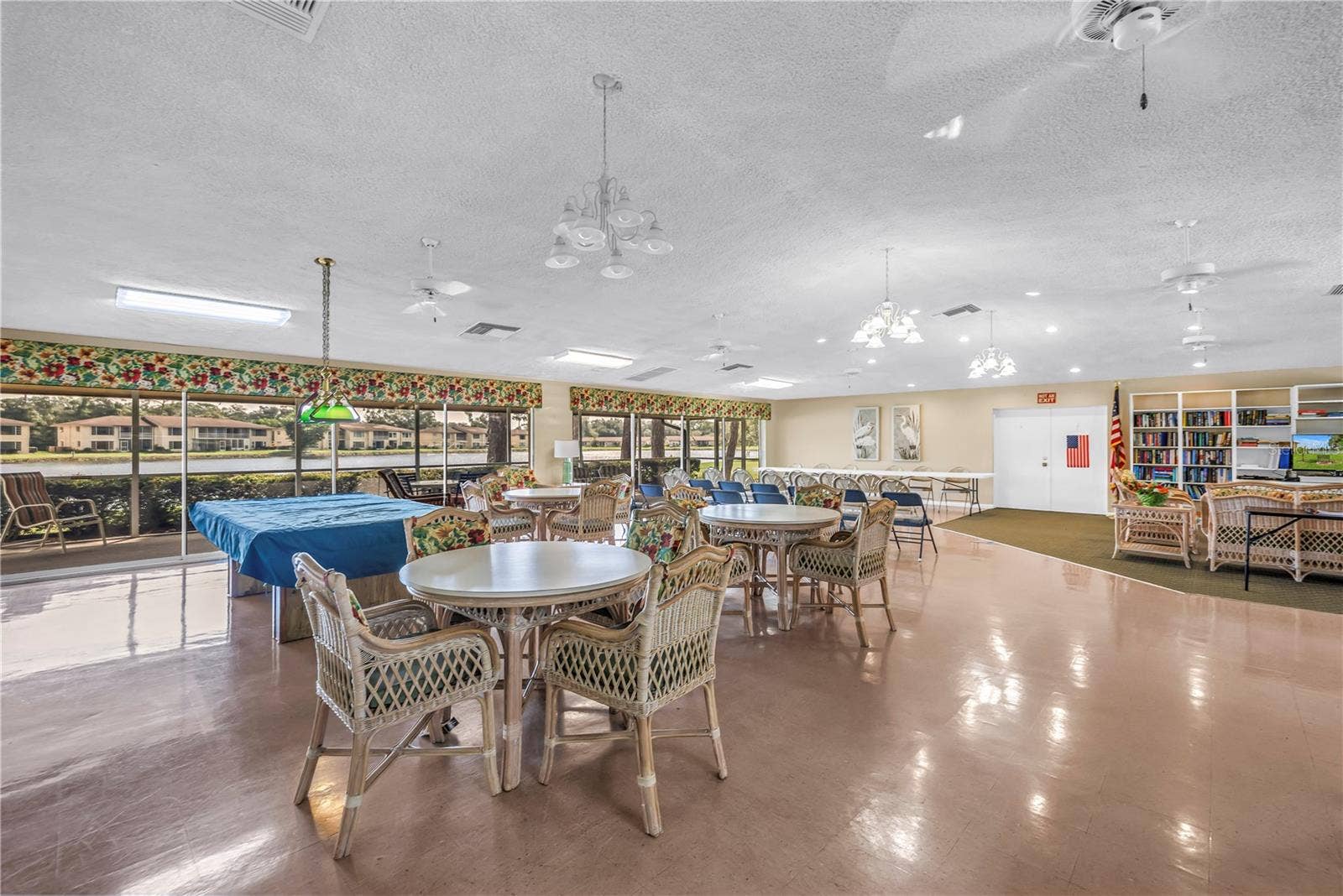 4435 NARRAGANSET TRAIL, #66A, Sarasota, FL 34233 Space for Card Games or Puzzles
