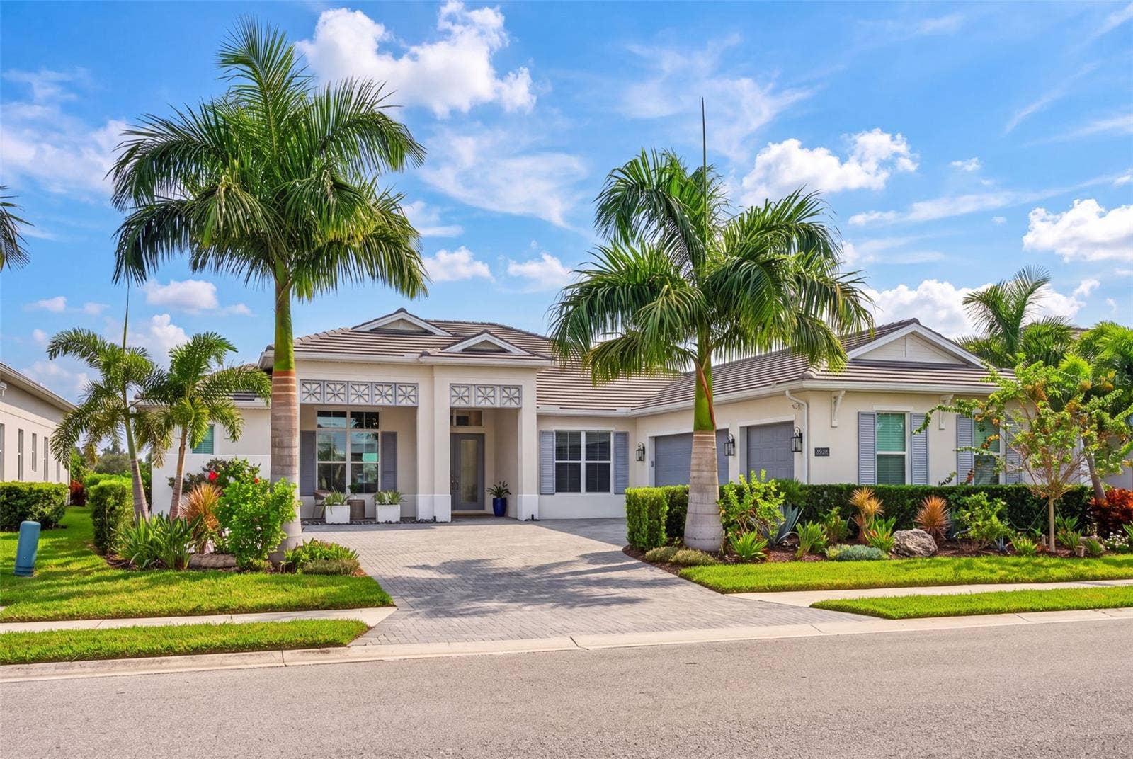 8448 CANE BAY COURT, Lakewood Ranch, FL 34202