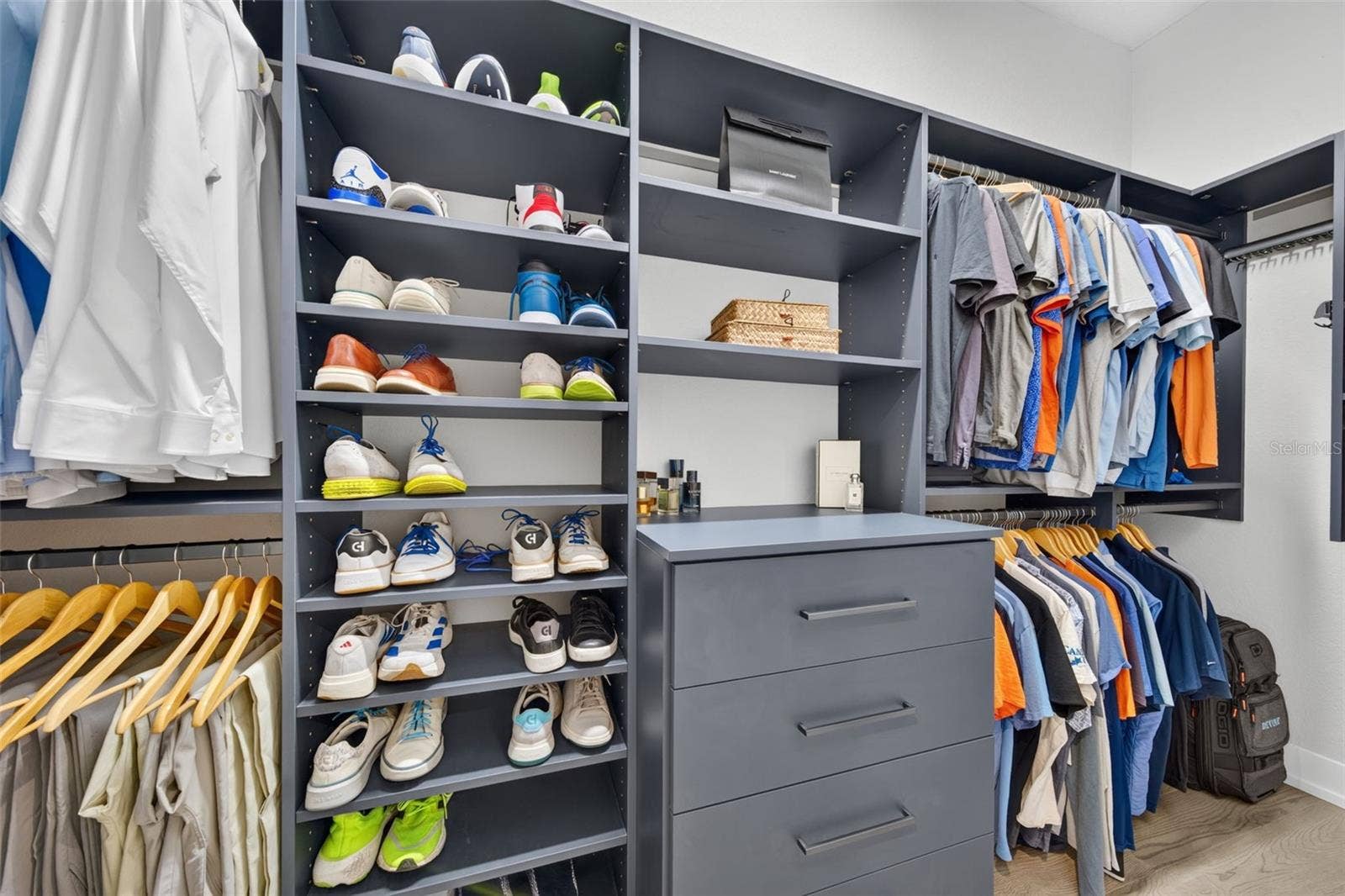 Custom Closet Built-Ins