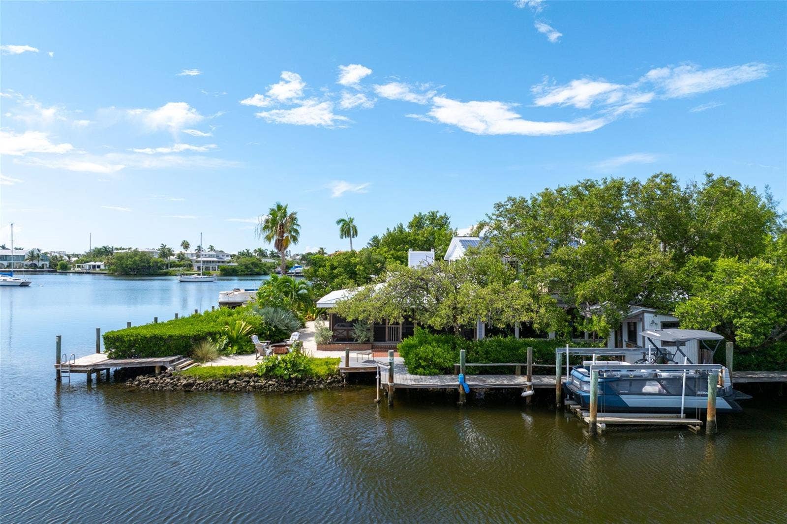 511 SOUTH DRIVE, Anna Maria, FL 34216 511 SOUTH DRIVE, Anna Maria, FL 34216
