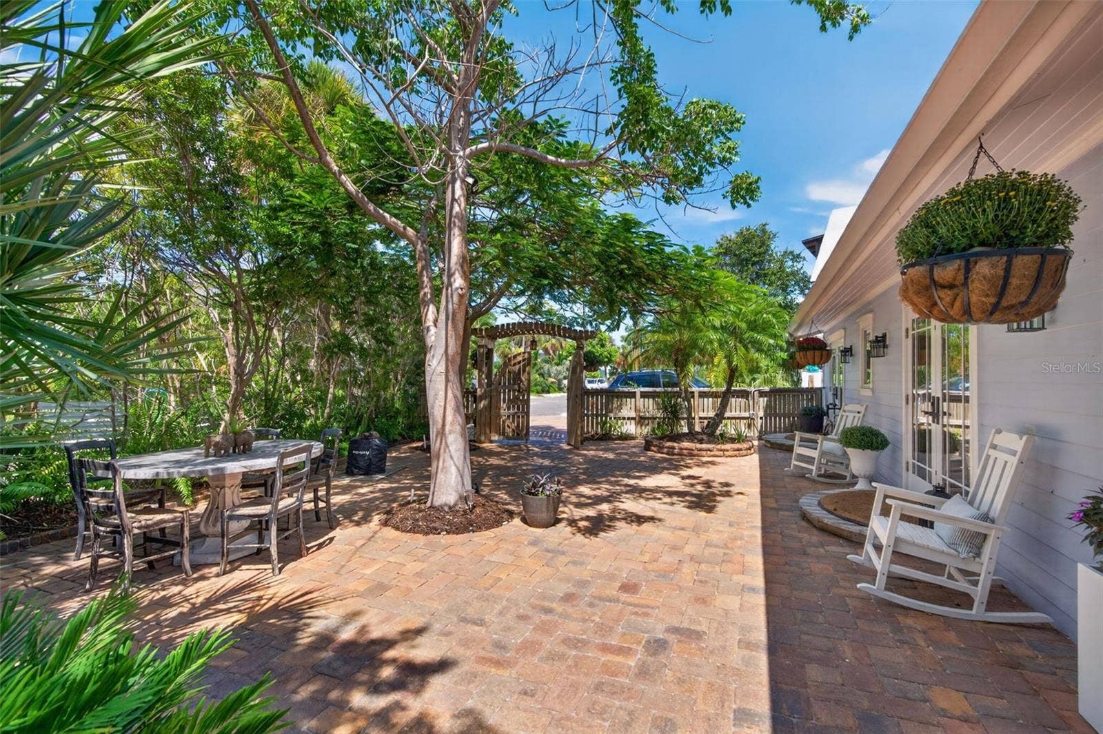 511 SOUTH DRIVE, Anna Maria, FL 34216 511 SOUTH DRIVE, Anna Maria, FL 34216