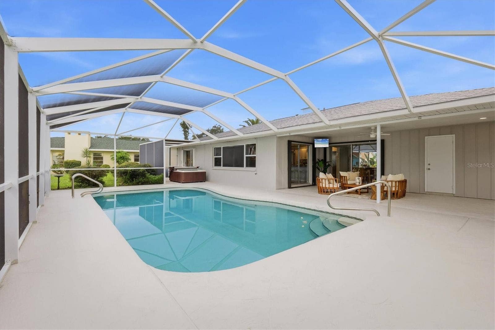 1010 MALIBU COURT, Venice, FL 34293 1010 MALIBU COURT, Venice, FL 34293