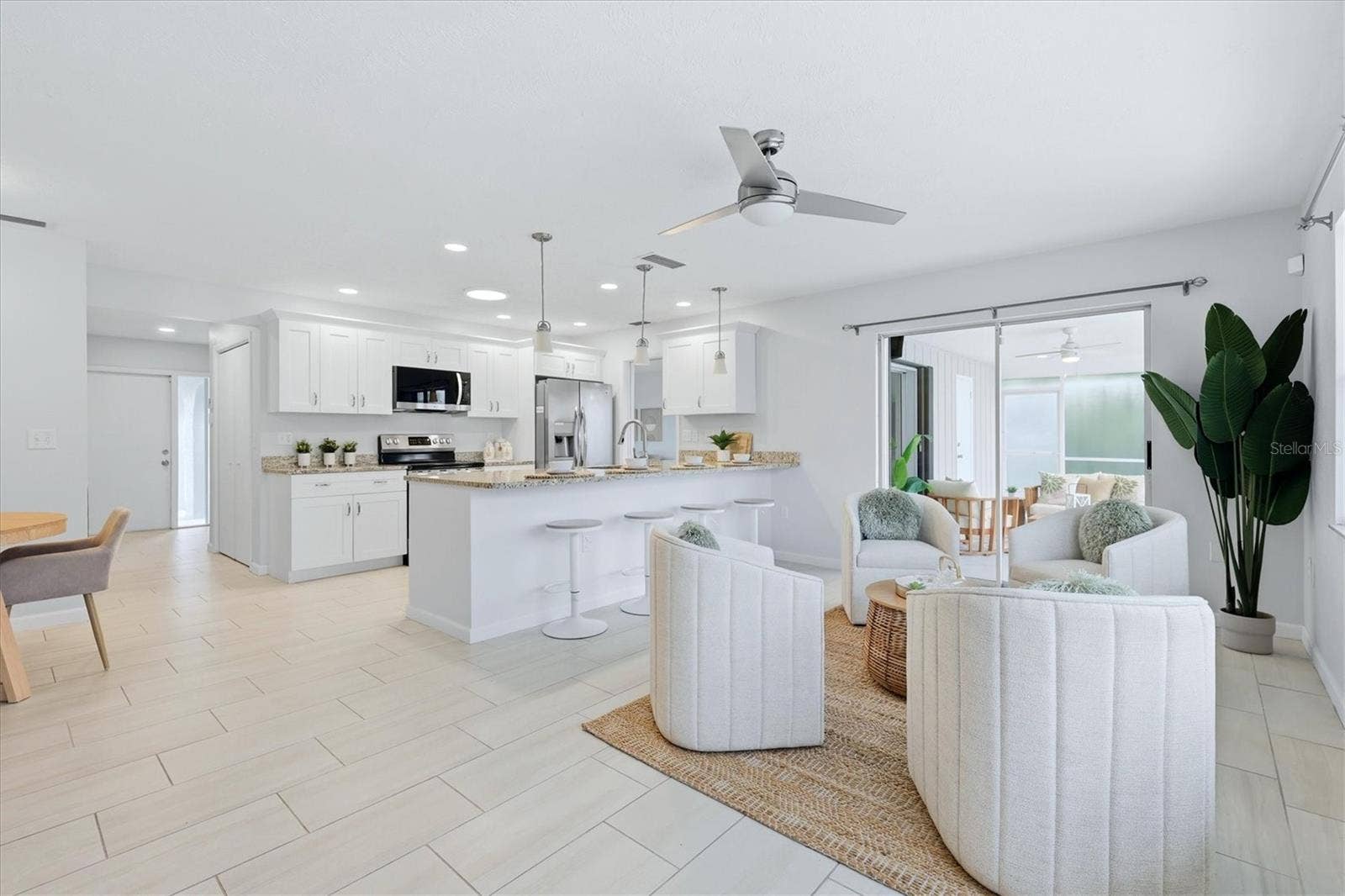 1010 MALIBU COURT, Venice, FL 34293 1010 MALIBU COURT, Venice, FL 34293