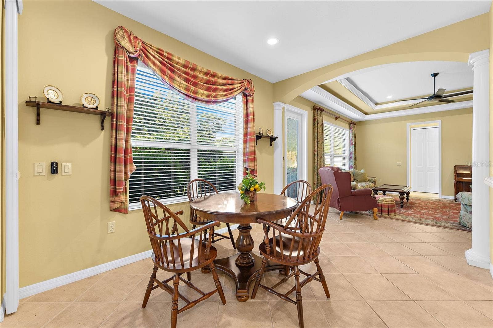 2524 JEFFERSON CIRCLE, Sarasota, FL 34239
