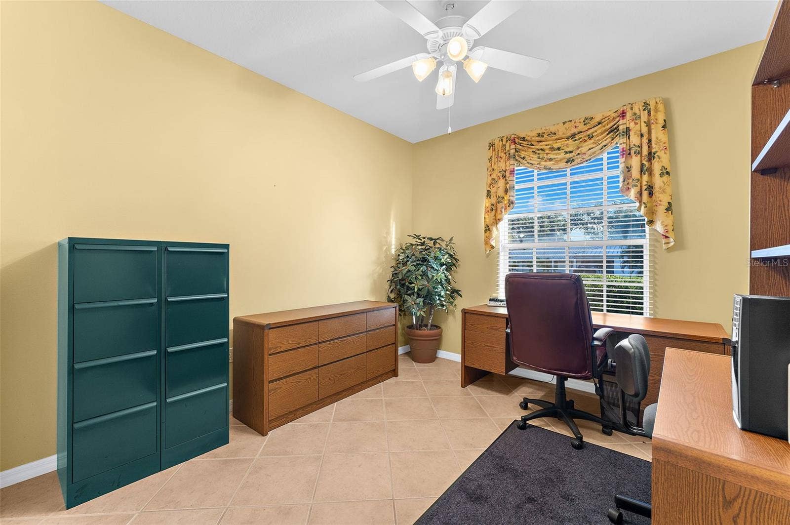 2524 JEFFERSON CIRCLE, Sarasota, FL 34239