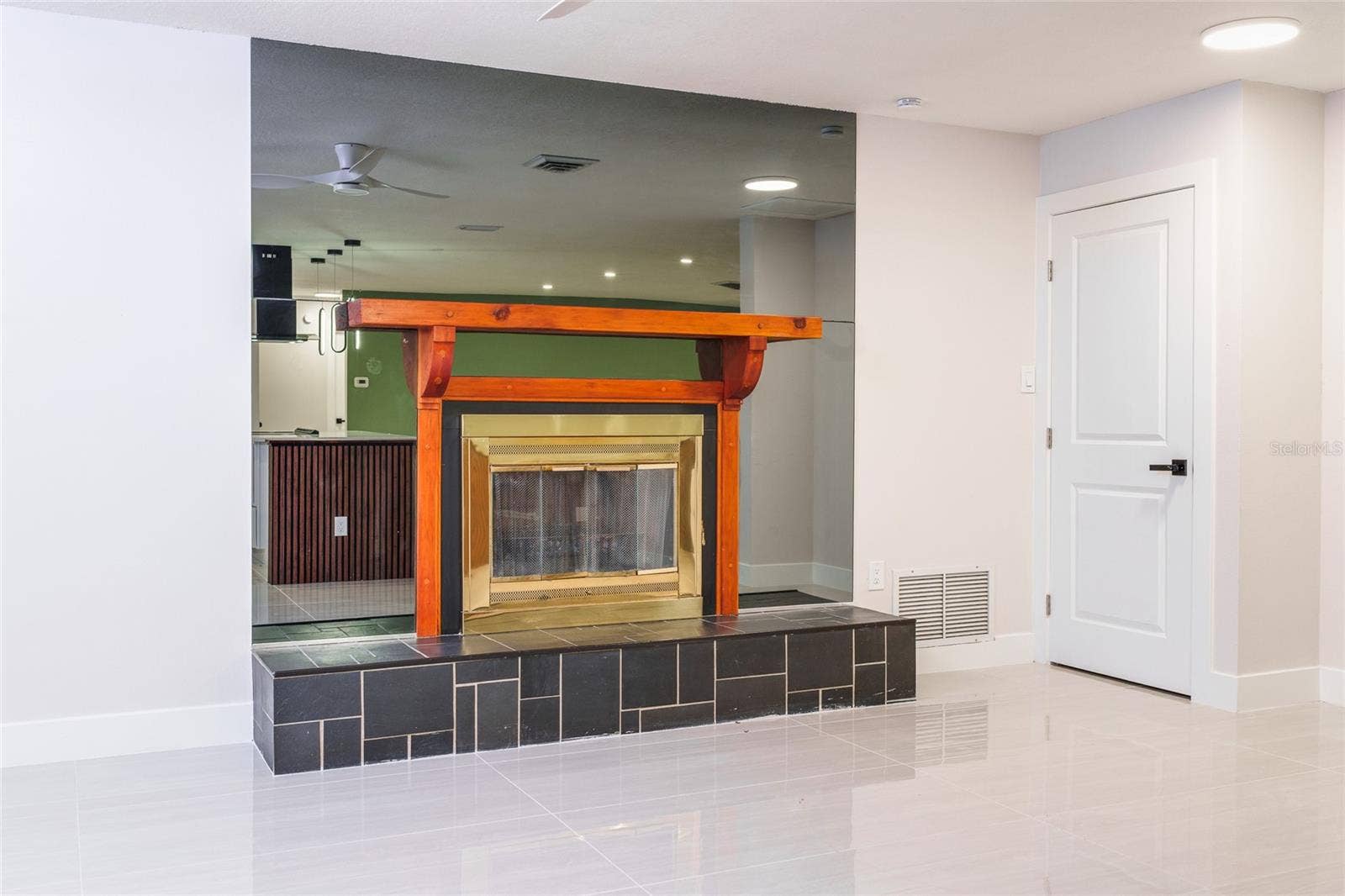 1149 S CYPRESS POINT DRIVE, Venice, FL 34293 1149 S CYPRESS POINT DRIVE, Venice, FL 34293