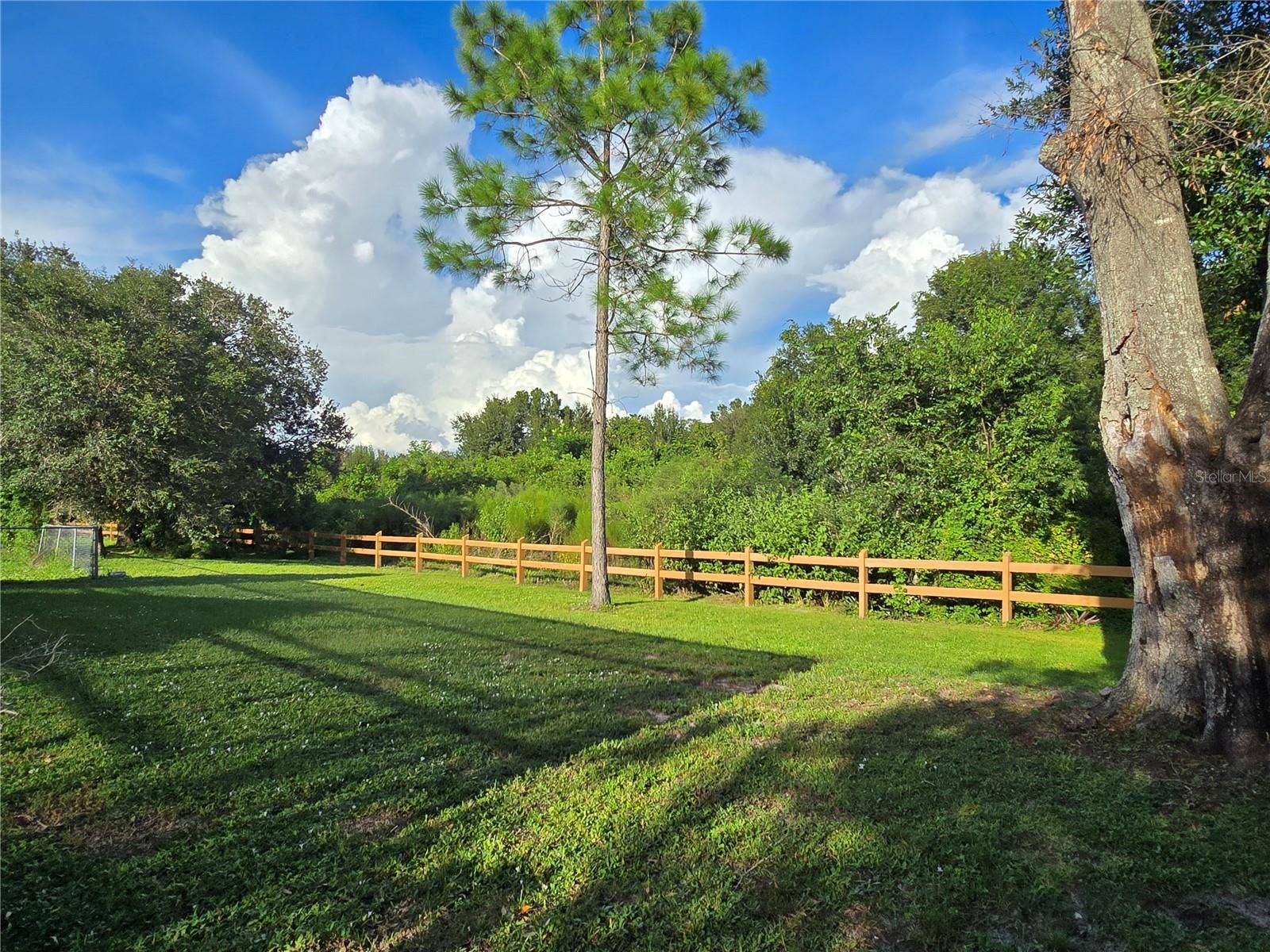 1064 DEER HOLLOW BOULEVARD, Sarasota, FL 34232 1064 DEER HOLLOW BOULEVARD, Sarasota, FL 34232