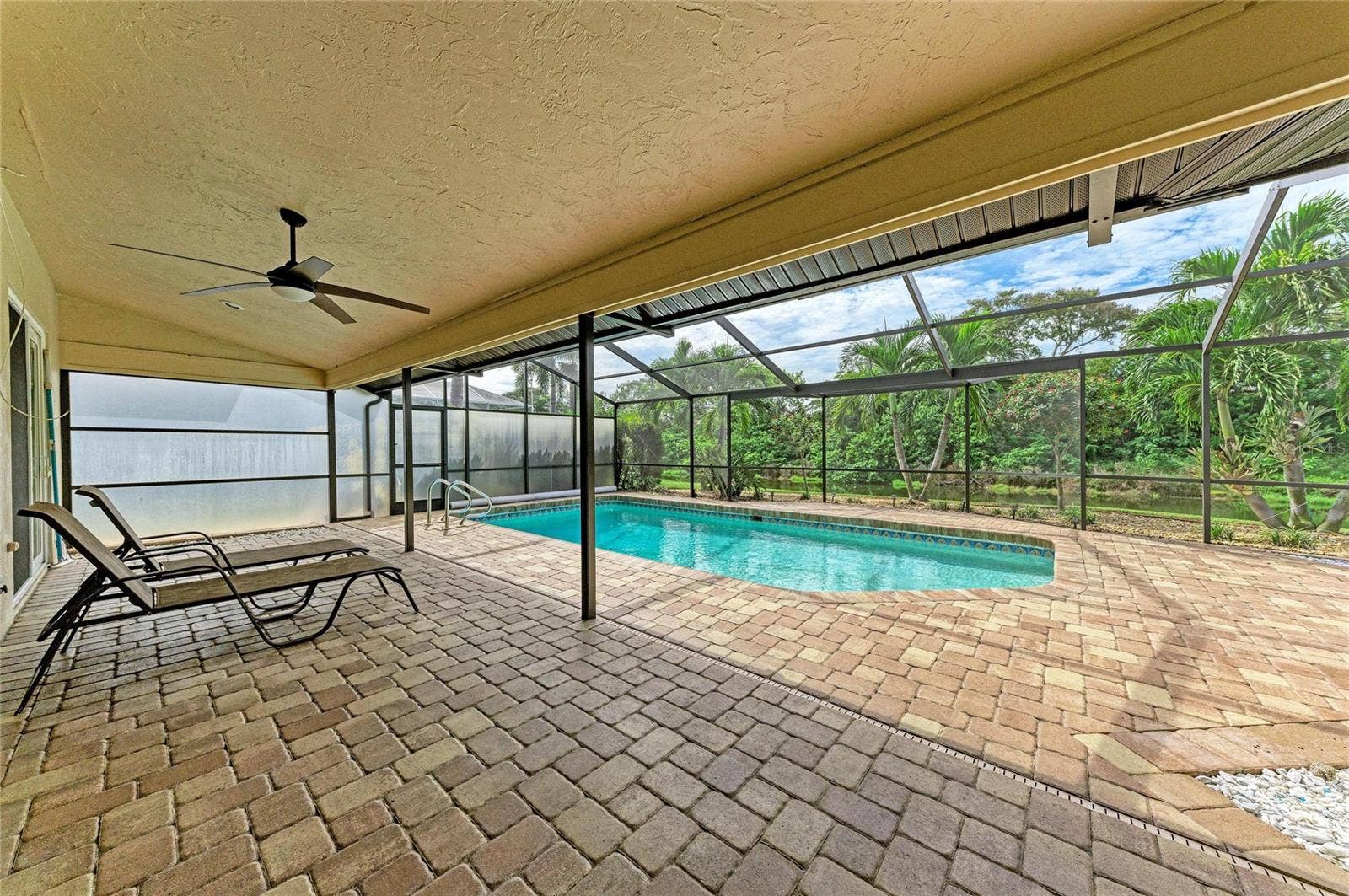 4204 PRO AM AVENUE E, Bradenton, FL 34203 4204 PRO AM AVENUE E, Bradenton, FL 34203