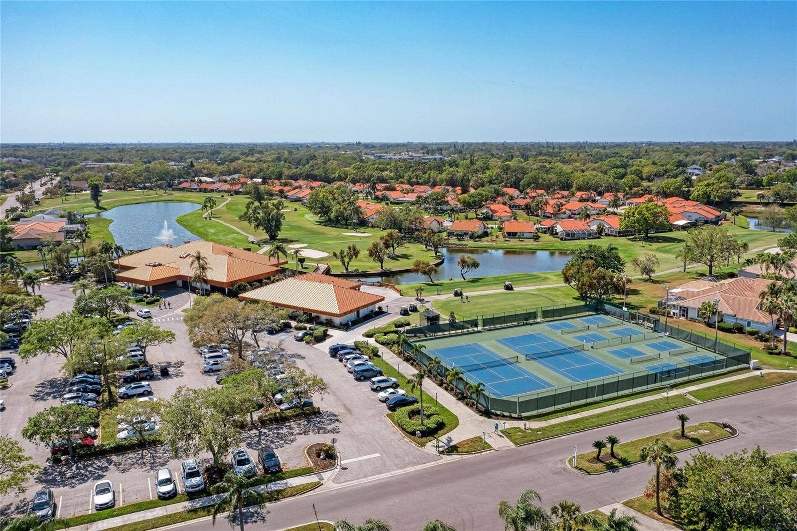 4204 PRO AM AVENUE E, Bradenton, FL 34203 4204 PRO AM AVENUE E, Bradenton, FL 34203