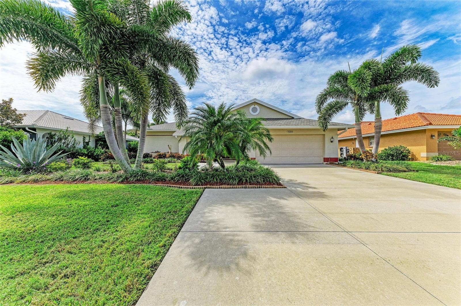 4204 PRO AM AVENUE E, Bradenton, FL 34203 4204 PRO AM AVENUE E, Bradenton, FL 34203