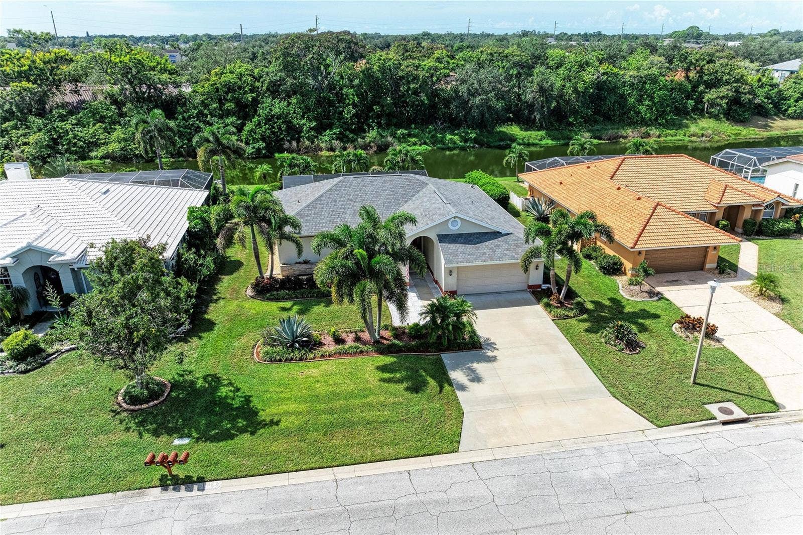 4204 PRO AM AVENUE E, Bradenton, FL 34203 4204 PRO AM AVENUE E, Bradenton, FL 34203
