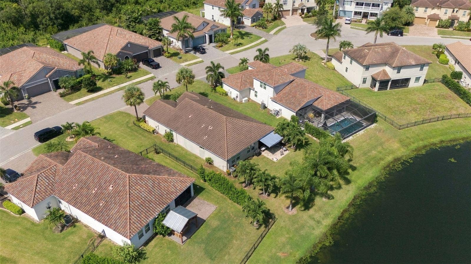 13316 SAW PALM CREEK TRAIL, Bradenton, FL 34211 13316 SAW PALM CREEK TRAIL, Bradenton, FL 34211