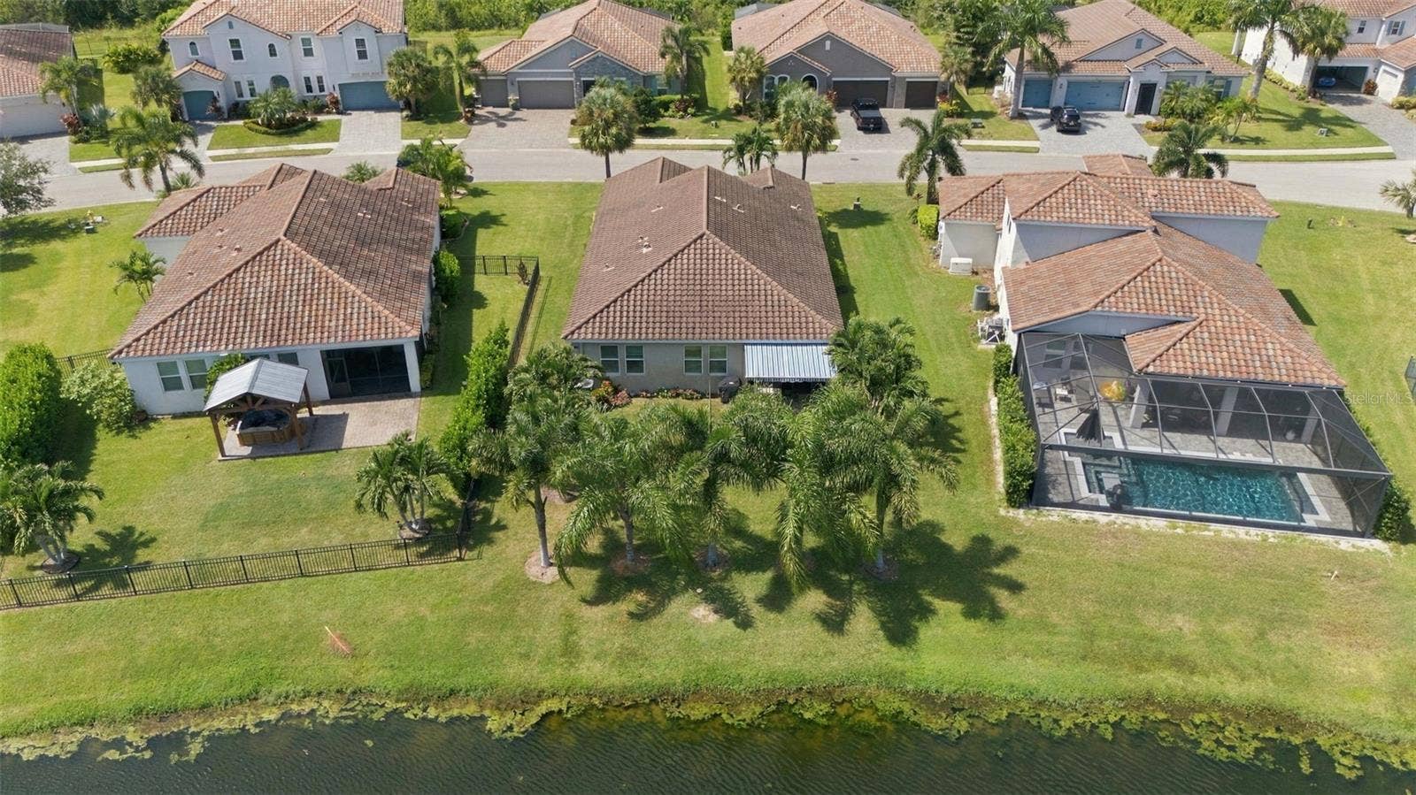 13316 SAW PALM CREEK TRAIL, Bradenton, FL 34211 13316 SAW PALM CREEK TRAIL, Bradenton, FL 34211