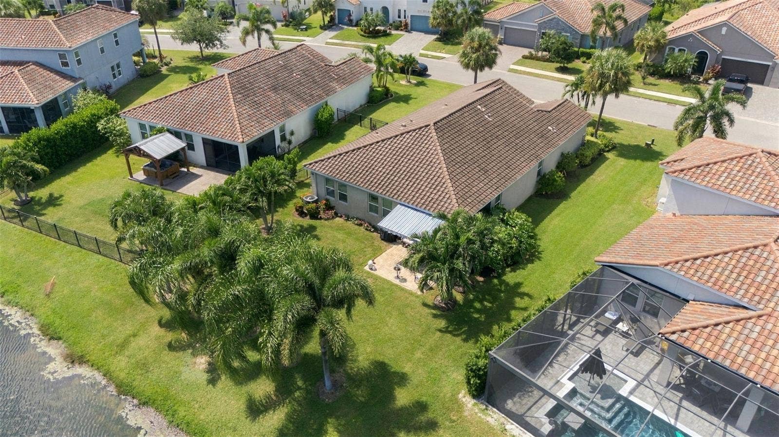 13316 SAW PALM CREEK TRAIL, Bradenton, FL 34211 13316 SAW PALM CREEK TRAIL, Bradenton, FL 34211