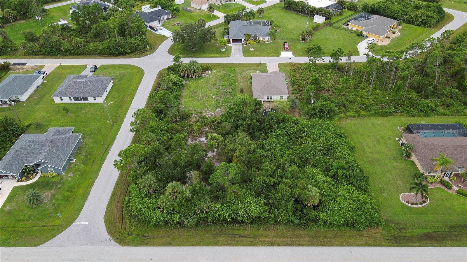 6130 DAVID BOULEVARD, Port Charlotte, FL 33981 6130 DAVID BOULEVARD, Port Charlotte, FL 33981