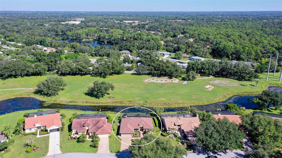 Property photo for 4357 HIGHLAND OAKS CIRCLE, Sarasota, FL