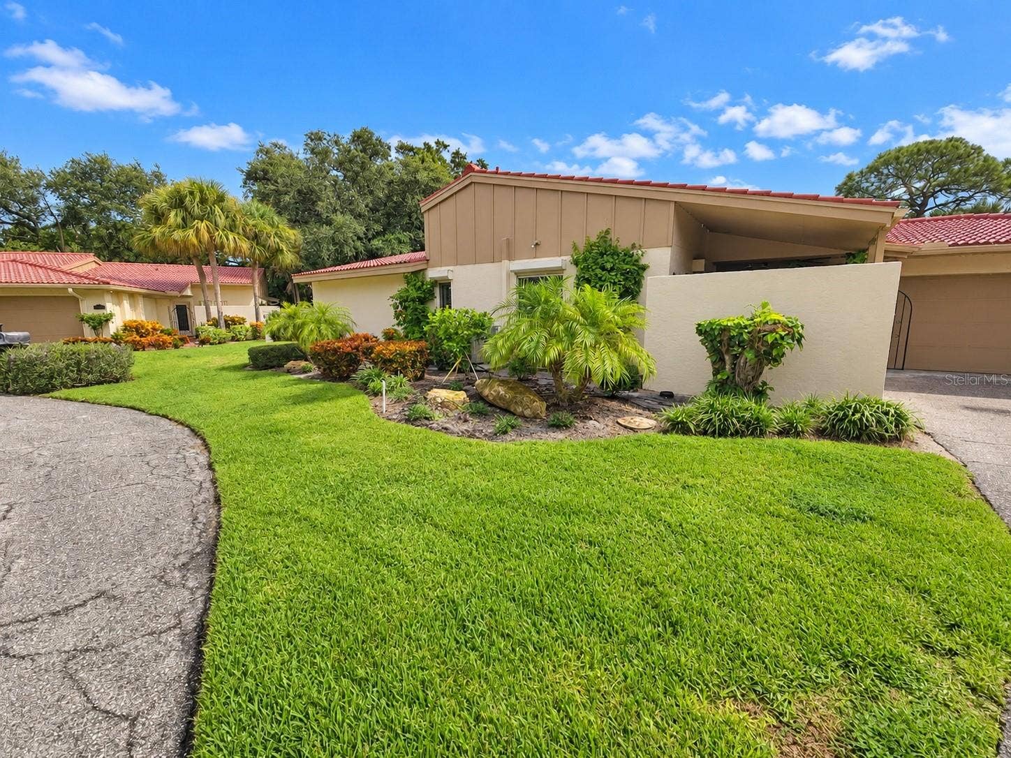 3706 SUN EAGLE LN, Bradenton, FL 34210