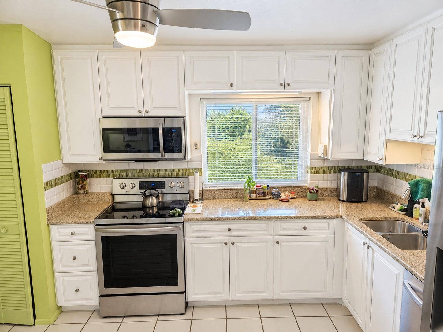 3706 SUN EAGLE LN, Bradenton, FL 34210