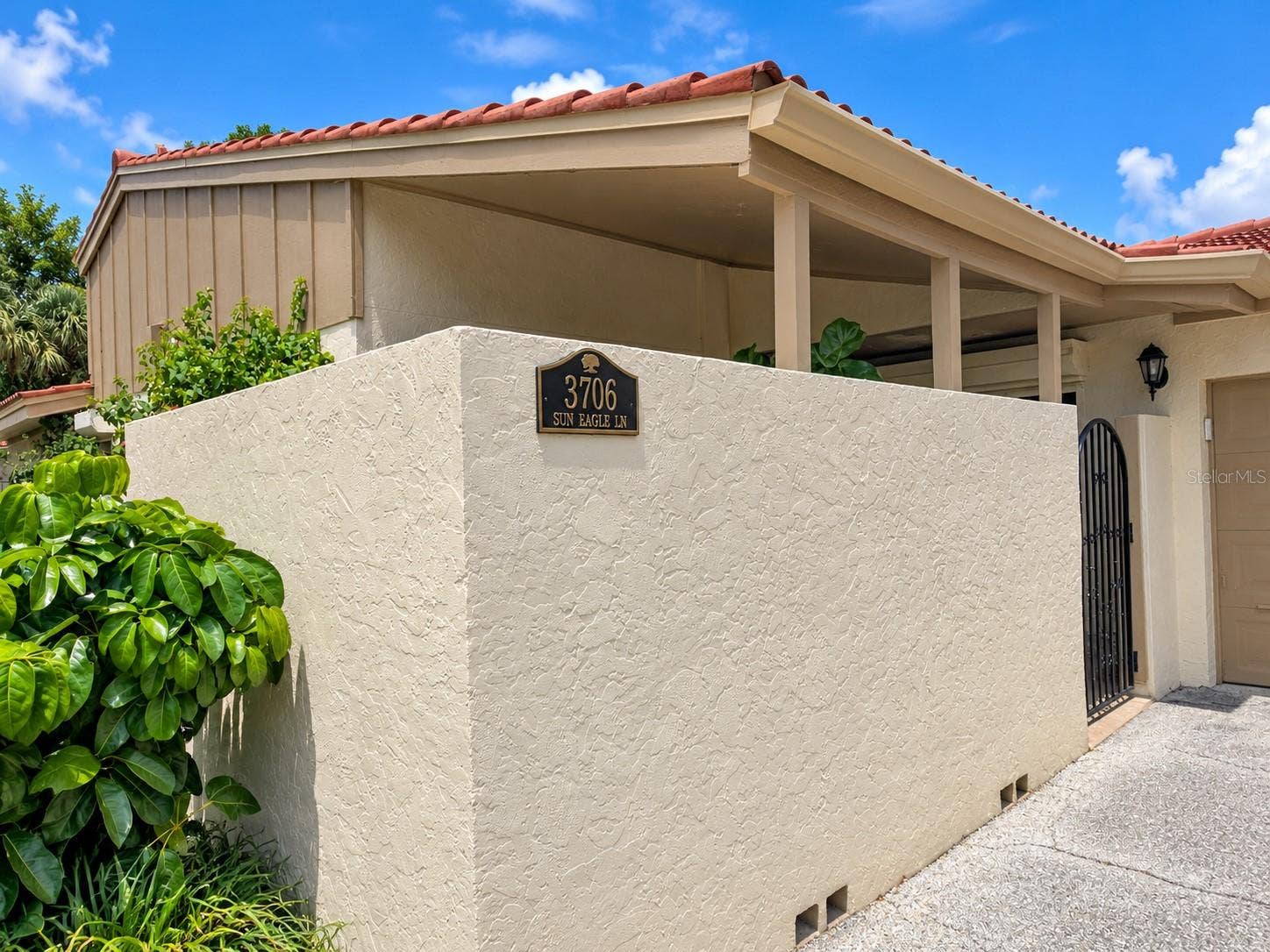 3706 SUN EAGLE LN, Bradenton, FL 34210