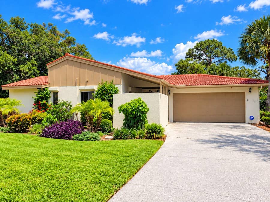 Property photo for 3706 SUN EAGLE LN, #17B, Bradenton, FL