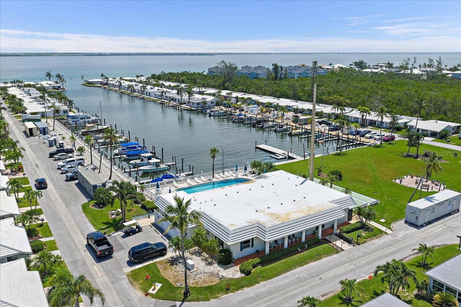 738 SPANISH DRIVE S, #98, Longboat Key, FL 34228