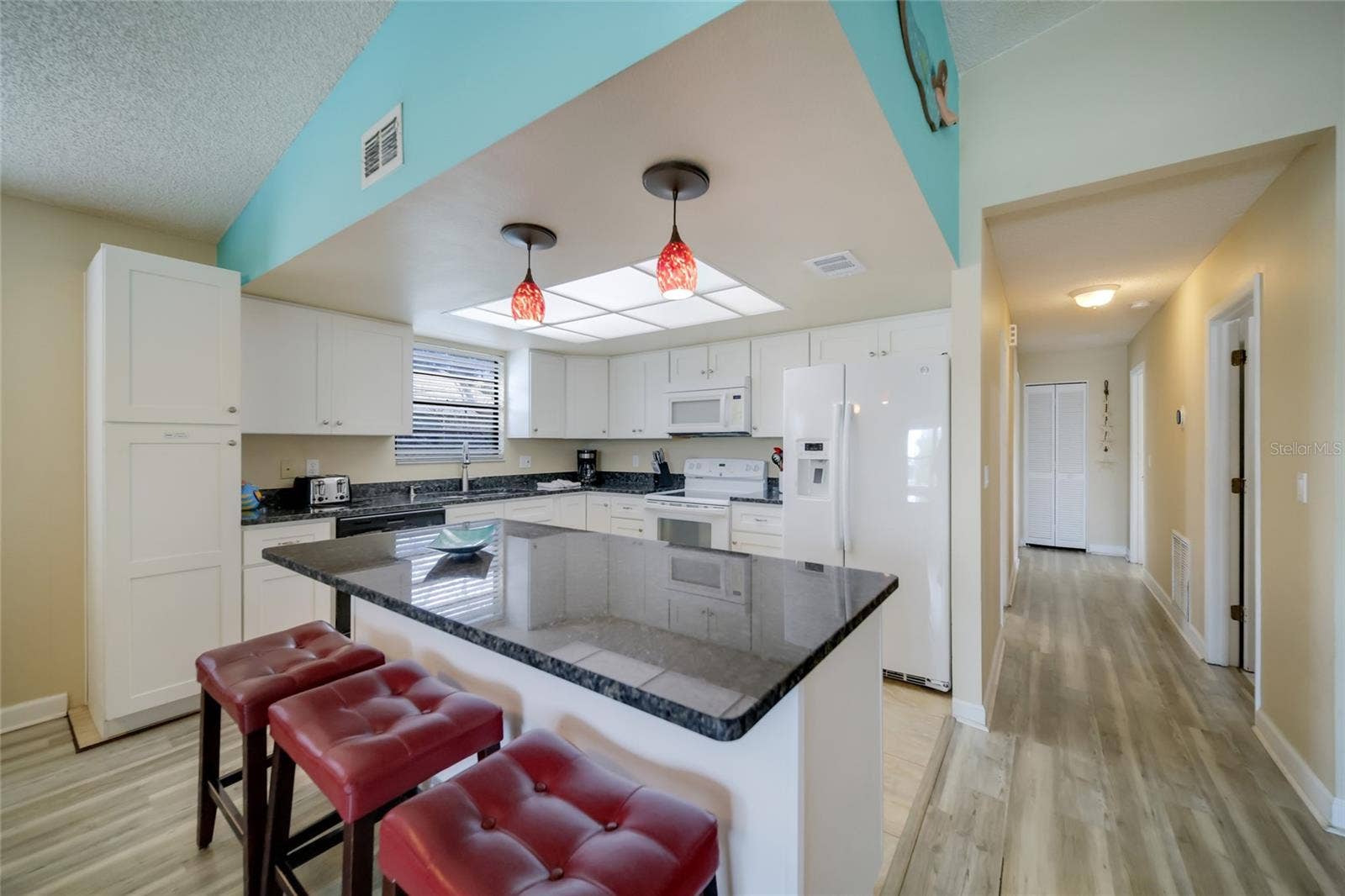 313 MAGNOLIA AVENUE, Anna Maria, FL 34216 313 MAGNOLIA AVENUE, Anna Maria, FL 34216