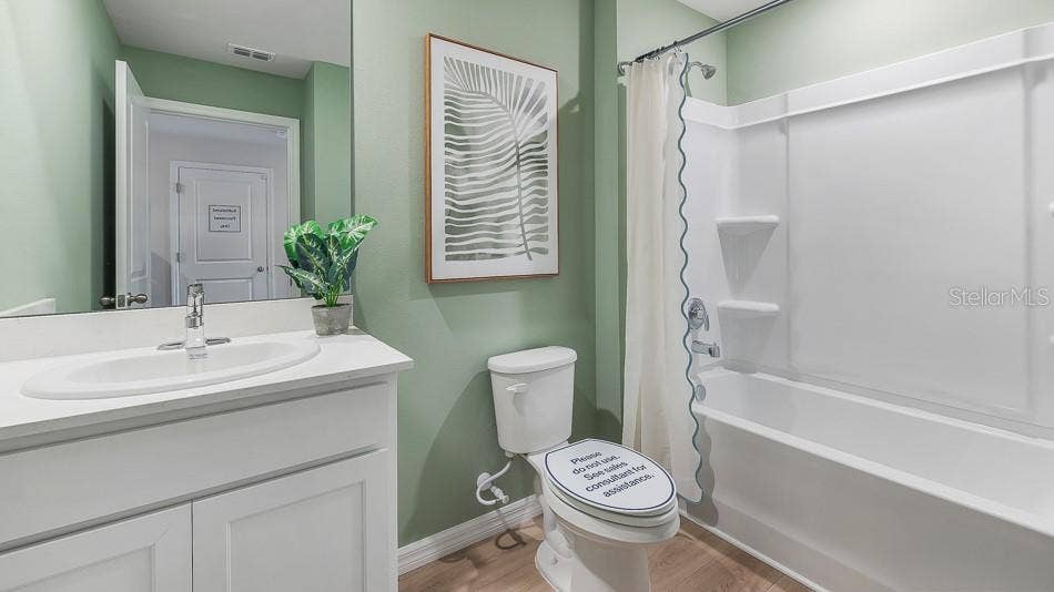 1700 QUEEN STREET S, St Petersburg, FL 33712 1700 QUEEN STREET S, St Petersburg, FL 33712
