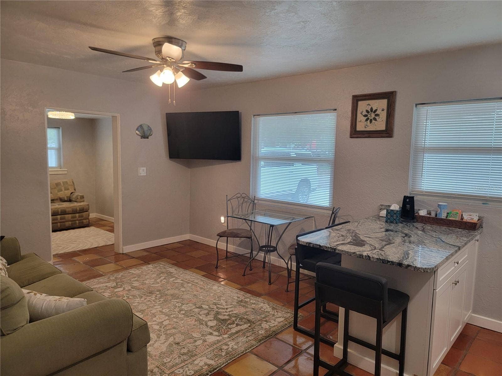 2117 3RD AVENUE E, Bradenton, FL 34208 2119 kitchen living room eat in kitchen area