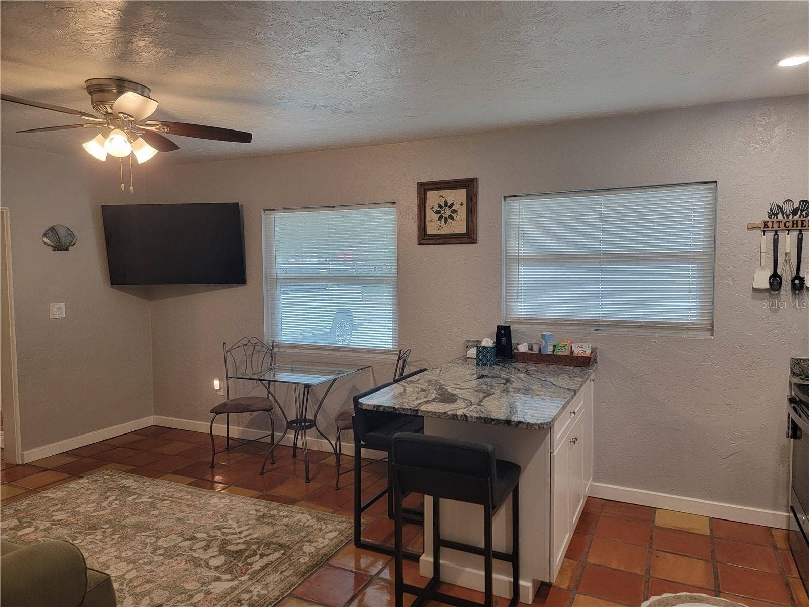 2117 3RD AVENUE E, Bradenton, FL 34208 2117 3RD AVENUE E, Bradenton, FL 34208