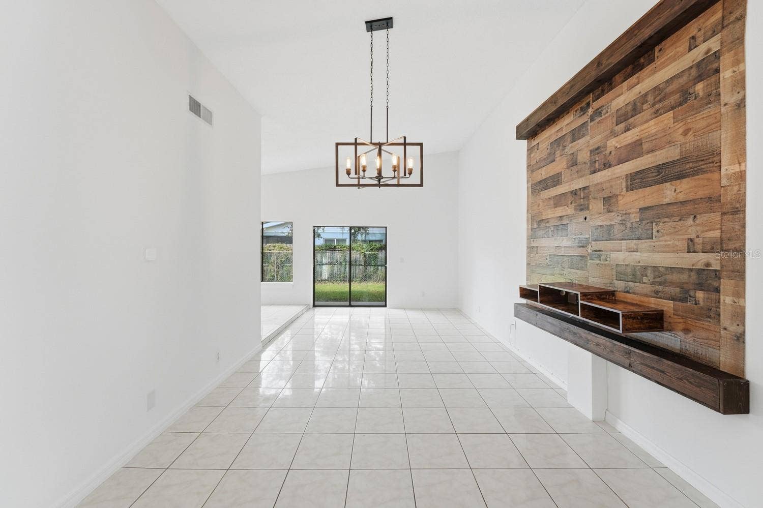 39 CHIP COURT, Kissimmee, FL 34759 39 CHIP COURT, Kissimmee, FL 34759